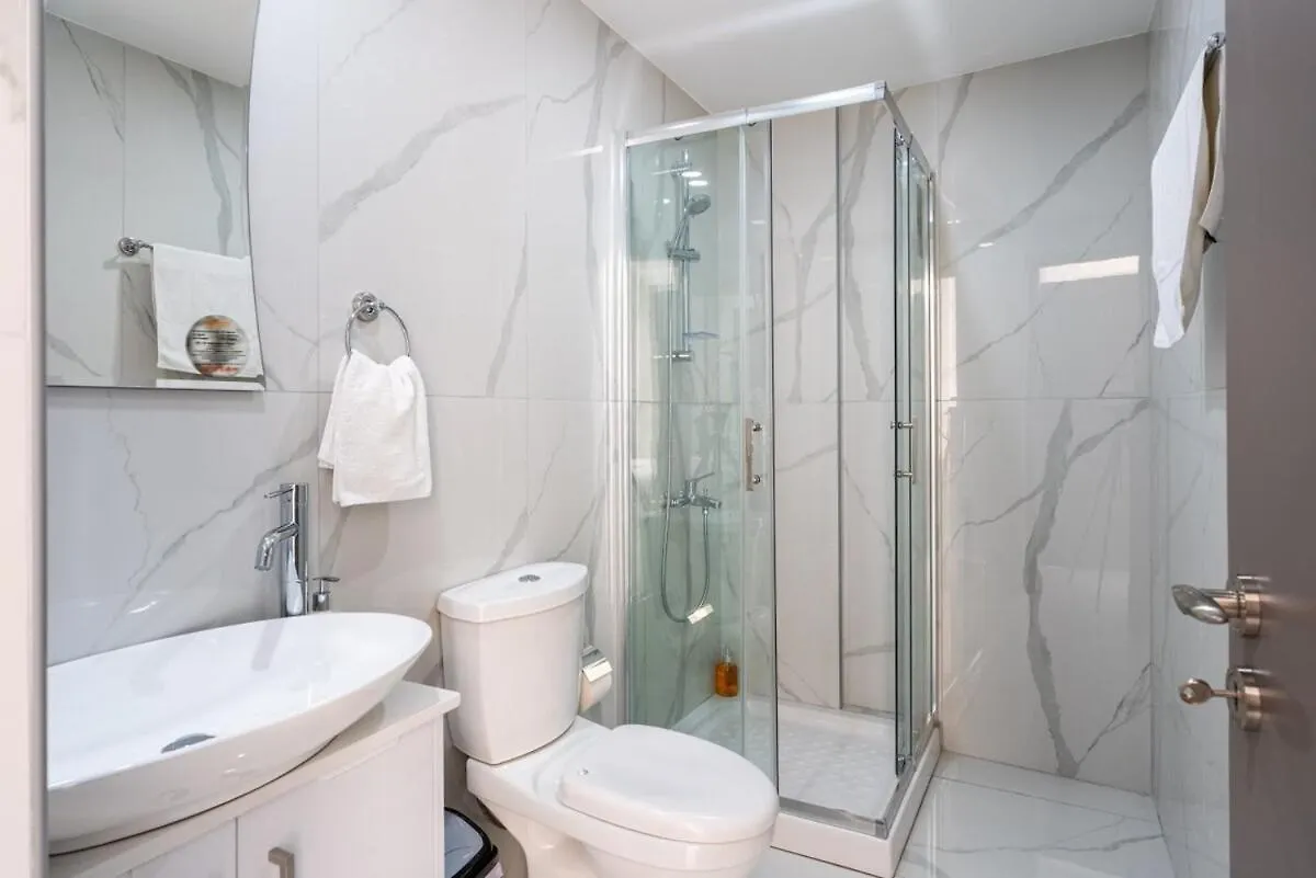 Appartement Marble - Cozy Studio W Balcony In Larnaca